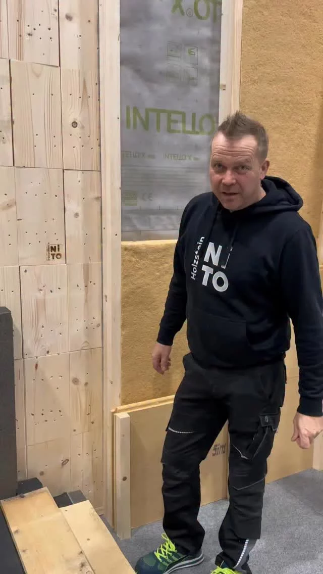 Wie Warm Soll Dein Haus Sein?
Du Entscheidest Selbst Wie Viel Und Mit Welchem Material Du Deine Holzwände Dämmst! 
Wir Sind Nicht Systemgebunden, Ihr Entscheidet Selber Was Es Werden Soll!
Guckt Mal Auf Unser Seite, Da Gibt’s Mehr Infos Zu Unserem System.

#Isolation #Warm #Wandaufbau #Holzwand #Holzhaus